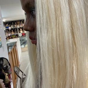 Meet your Posher, Daisy